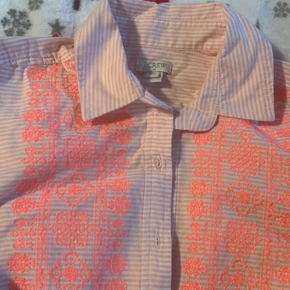 Button down - Picture 2 of 2